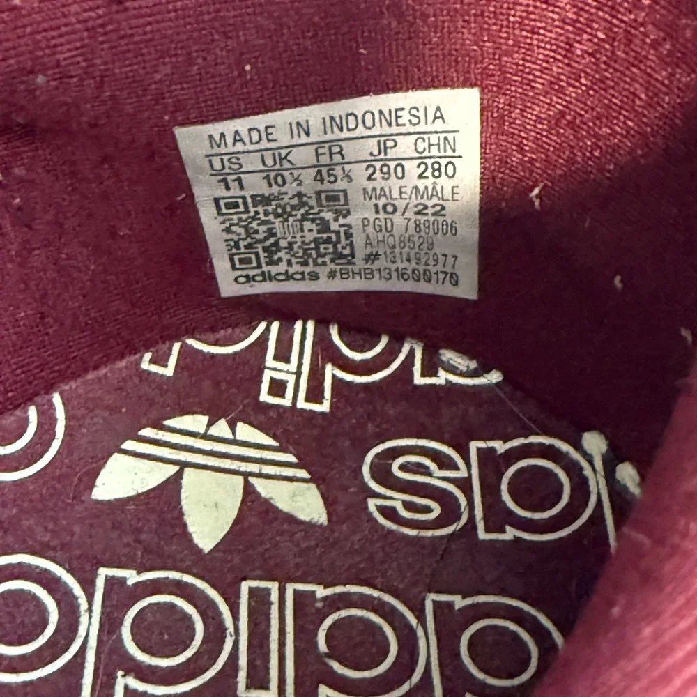 EUC Adidas Men's Burgundy and Red Sneakers - Picture 7 of 8